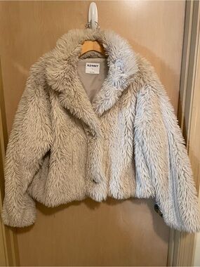 Old Navy Faux Fur Button Front Jacket